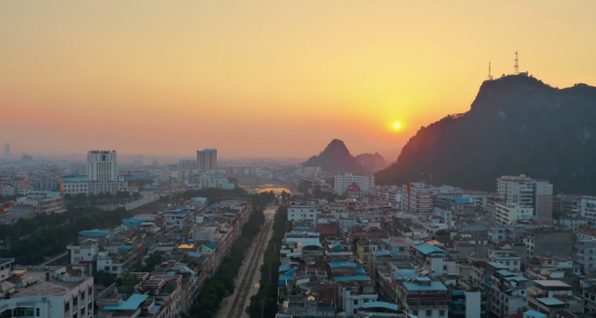 灵山县(广西壮族自治区钦州市辖县)