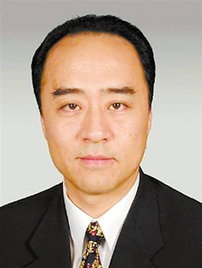 白天(深圳市人大常委会原主任、党组书记)