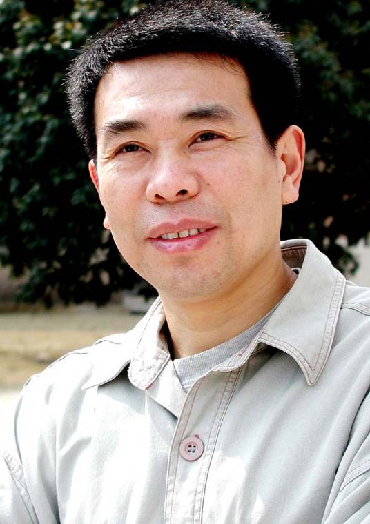 张京华（湖南科技学院教授）