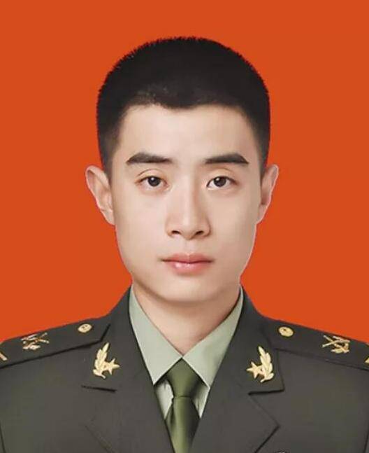 王亮(见义勇为英雄、记一等功者)