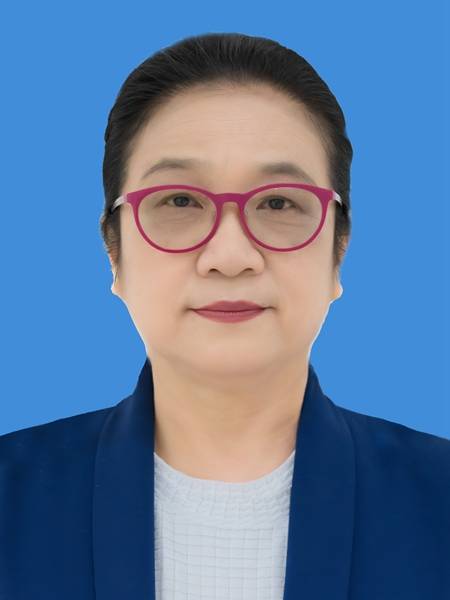 孙晓云（中央文史研究馆馆员，中国书法家协会主席，江苏省人民政府参事，江苏省美术馆名誉馆长）