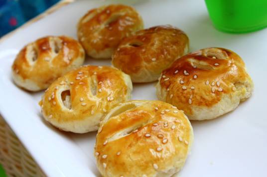 老婆饼（中国广东省潮汕糕点）