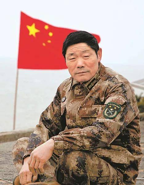 王继才（江苏省灌云县开山岛民兵哨所原所长）