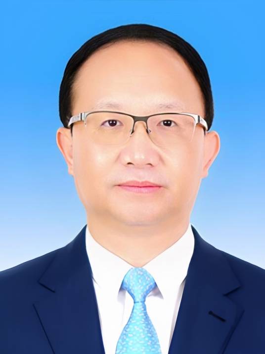 王少玄(江西省人大常委会副主任、党组成员)