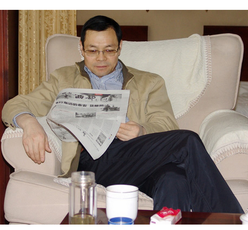 王东生（著名书法家、汉字研究员、“猴头寿”创始人）