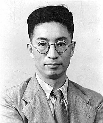 郑振铎（中国现代文学家、社会活动家，中国科学院学部委员）
