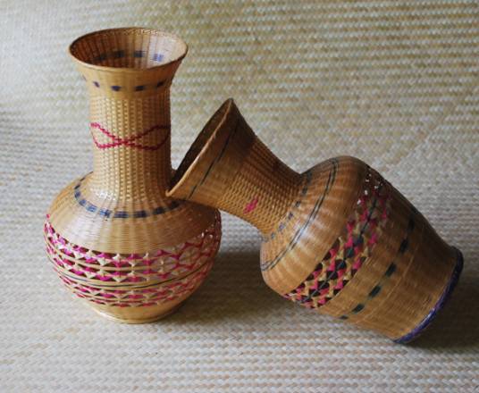 工艺品(手工艺的产品)