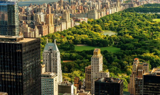 中央公园（美国纽约市曼哈顿中心景区）