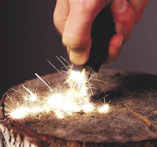 火绒（生火工具）