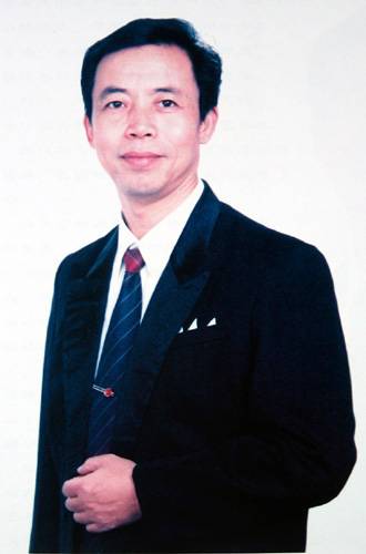 庞中华（中国著名硬笔书法家）