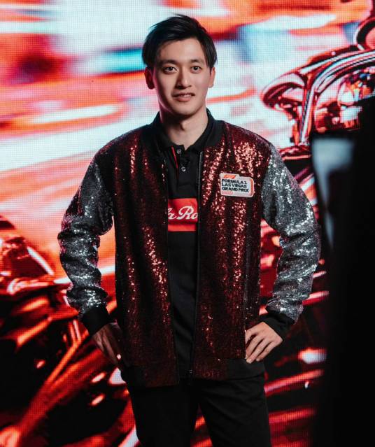 周冠宇（中国一级方程式赛车运动员、上海国际旅游形象公益推广人）