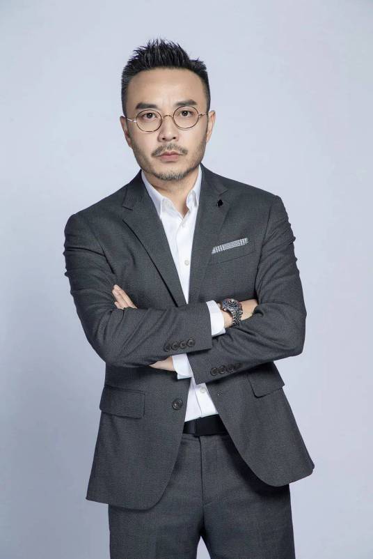 汪涵（中国内地电视节目主持人、监制、歌手、演员）
