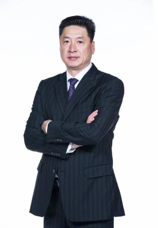 李春江（前中国篮球运动员、教练员）