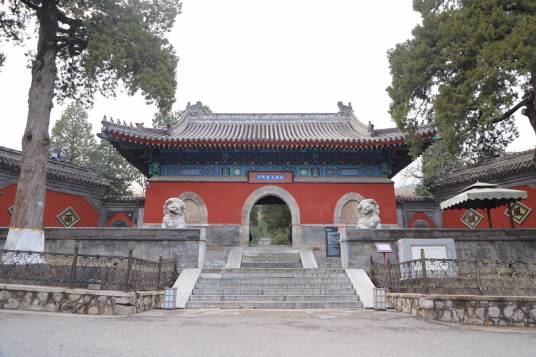 大觉寺（北京市第六批全国重点文物保护单位）