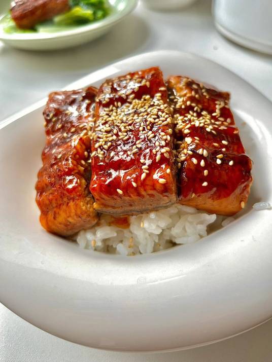 鳗鱼饭
