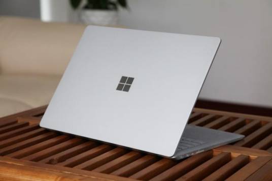 Surface Laptop
