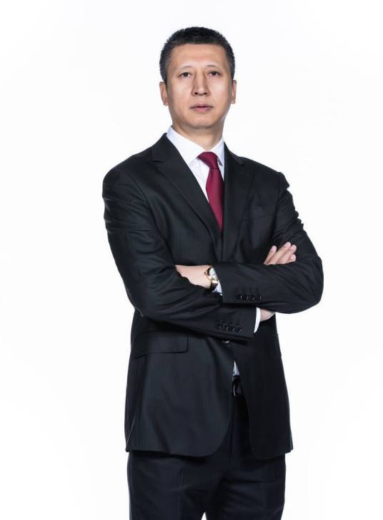 郭士强（前中国职业篮球运动员、中国国家男子篮球队主教练）