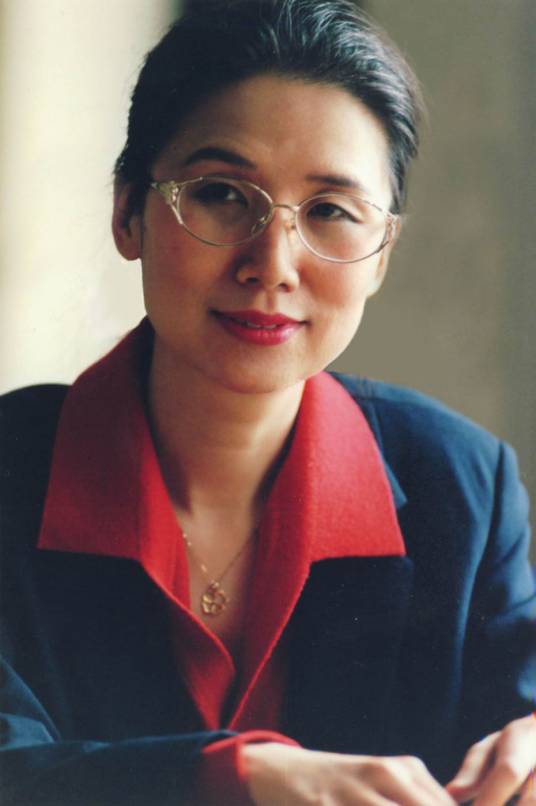 杨佳（中国科学院大学教授、九三学社中央常委、全国政协委员、全国妇联执委、中国盲协副主席）