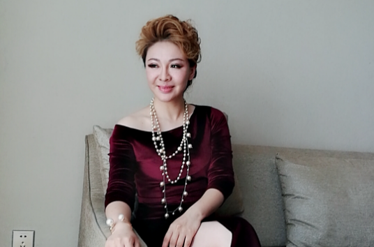 张静（中国内地央视主持人）