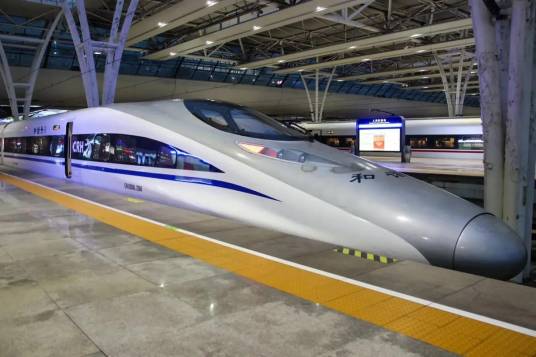 和谐号CRH380A型电力动车组