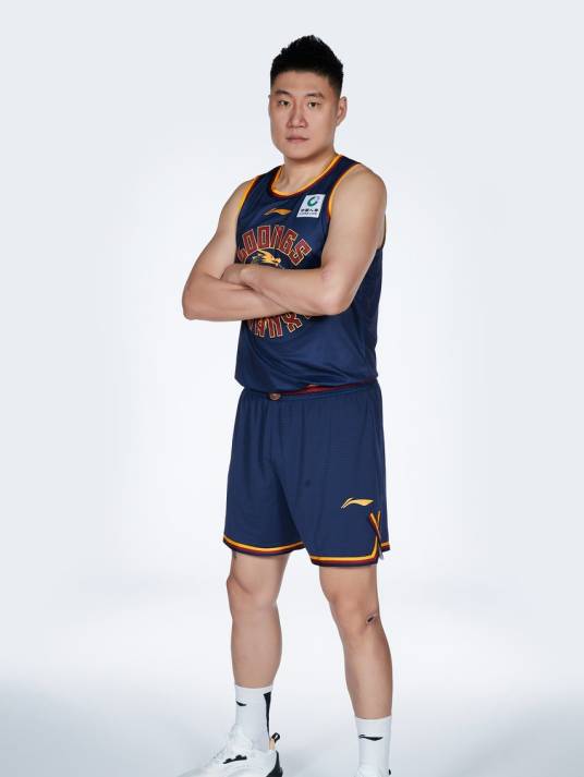 常林（1988年11月出生的中国篮球运动员）