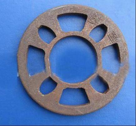 铸钢(铁合金的一种)