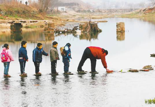 摸着石头过河（汉语词语）