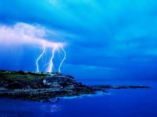 回答（北岛诗歌）