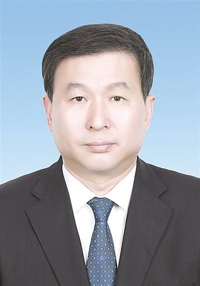 王小平（河南省人大常委会教育科学文化卫生工作委员会主任）