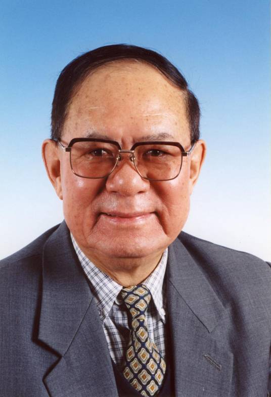 宋健（前国务委员，中国科学院和工程院院士、系统工程专家）