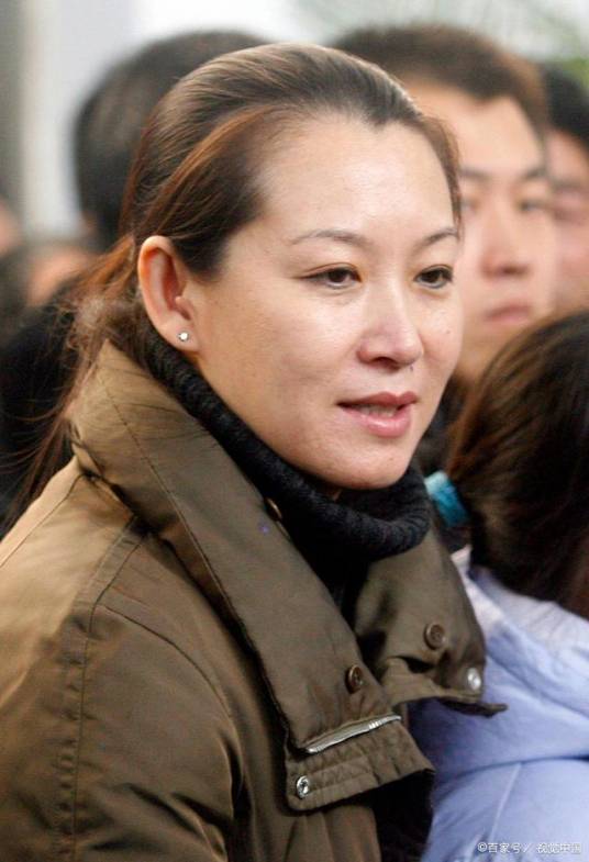 马丽娟(辽宁戏曲学校教师、赵本山的妻子)