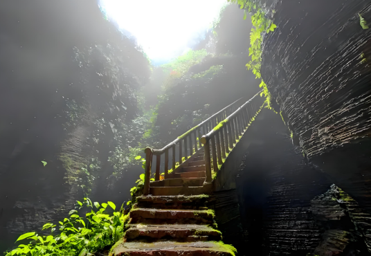 僰王山