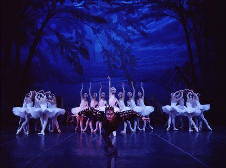 舞台剧（呈现于舞台的戏剧艺术）