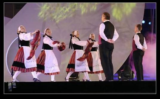 波尔卡(捷克民间舞蹈)