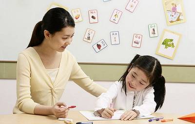 小学教师