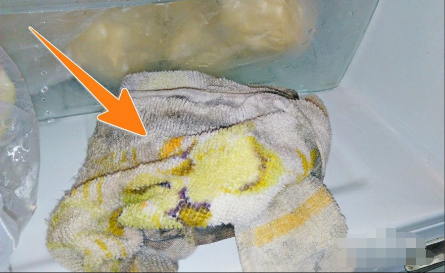 冰箱冷藏室排水孔堵塞怎么疏通？