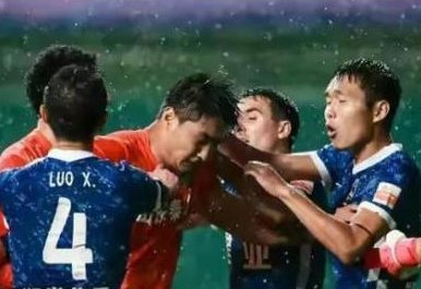 王上源停赛3场，这名选手被停赛是因为什么？