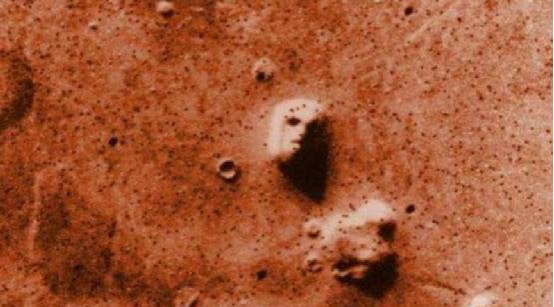 火星表面出现的“人脸”是怎么回事？会是火星生命吗？