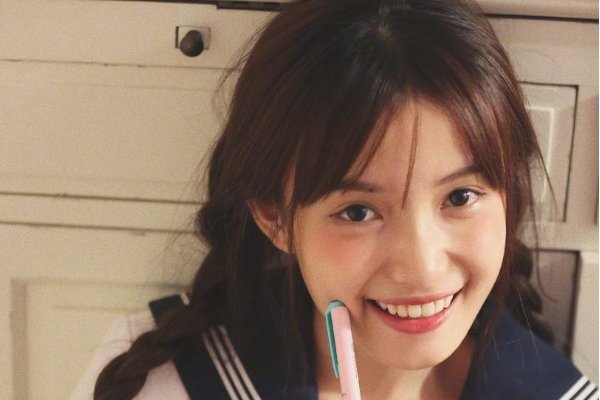 网红林小宅针对自已不当言论对杨超越道歉，为何杨超越粉丝仍抓着不放？