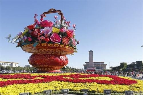今年天安门广场祝福祖国花篮长什么样？有多大？