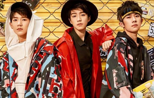 TFBOYS易烊千玺出道时间