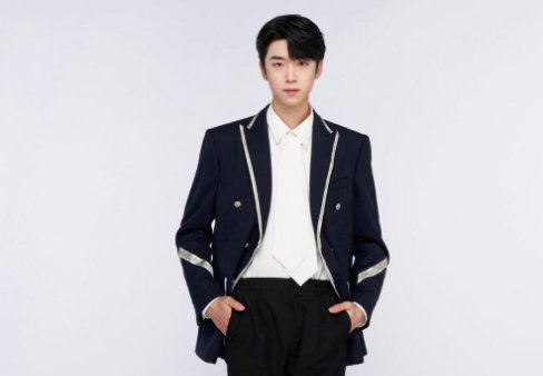 张嘉元称哇唧唧哇和我哇唧娱乐有什么关系，你对此有什么看法？