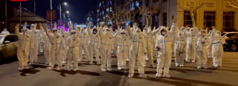 辽宁省大连社区解封90后志愿者们激动到落泪！他们的努力带来了什么？