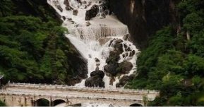 我想去云南旅游，规划6天5晚，游什么路线比较好?