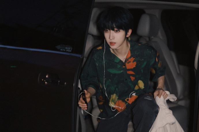 INTO1否认刘宇学历造假，你觉得这件事情是真的假的？