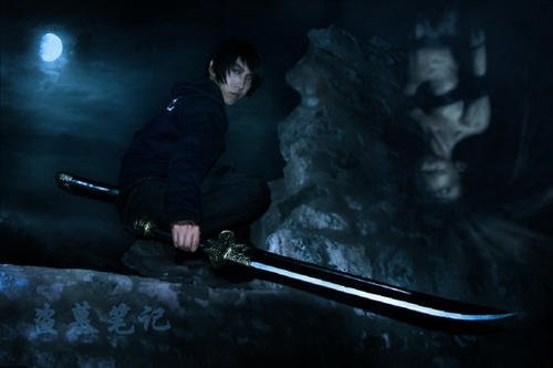 在《盗墓笔记》里,小哥在陨玉里看到了什么?