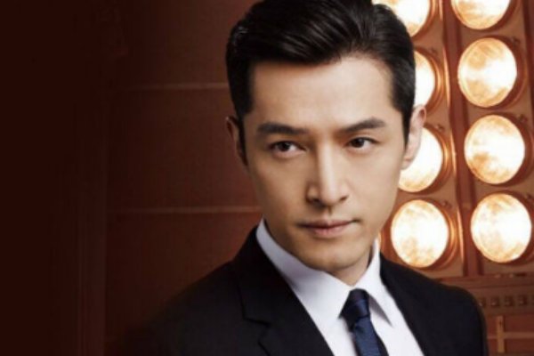 胡歌生日发文悼念母亲，对于母亲胡歌有哪些深刻感情？