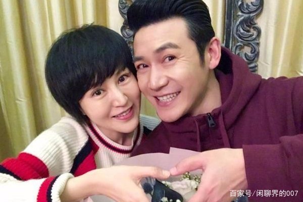 鲍蕾素颜妆前妆后判若两人，陆毅是什么审美呢？