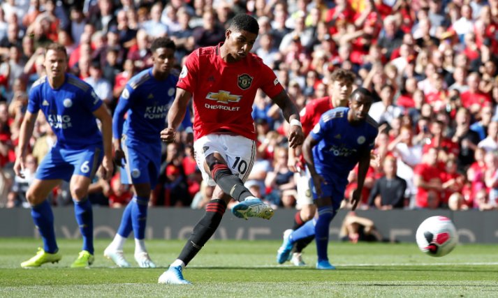 曼联2-4遭莱斯特城逆转，曼联为何又输了？