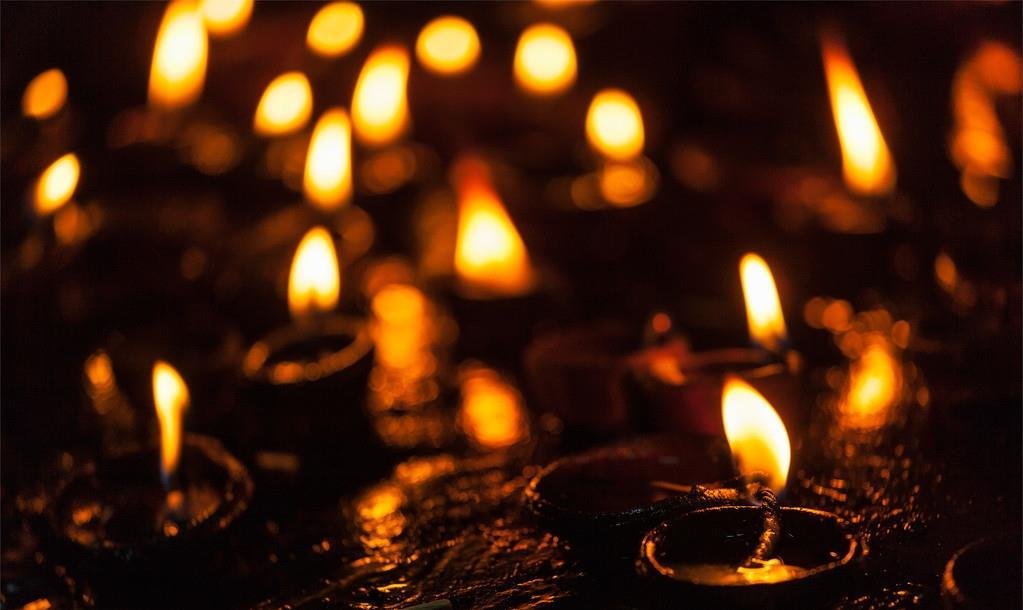 古墓中的长明灯能燃千年，这背后是哪样的原理？